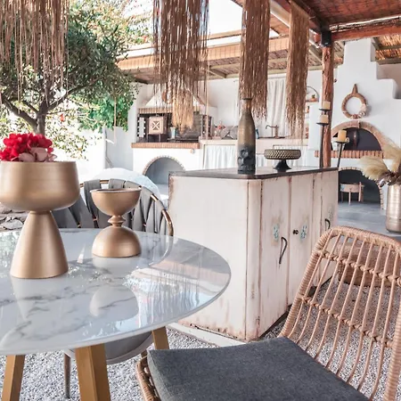 アパートホテル Sunrock - Pansy