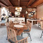 Lägenhetshotell Sunrock - Pansy 4*